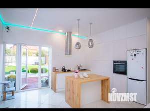 Дом 180м², 2-этажный, участок 7 сот.  