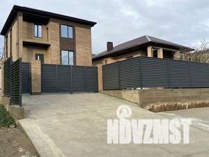 Дом 261м&sup2;, 2-этажный, участок 5 сот.  