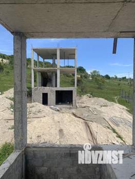 Дом 200м&sup2;, 2-этажный, участок 5 сот.  