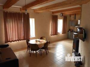 Дом 90м&sup2;, 2-этажный, участок 5 сот.  