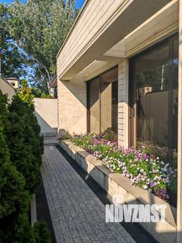 Коттедж 226м², 2-этажный, участок 4 сот.  