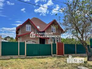 Дом 350м², 3-этажный, участок 10 сот.  