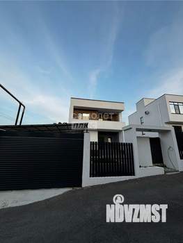 Дом 230м&sup2;, 3-этажный, участок 5 сот.  