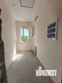 Дом 100м&sup2;, 1-этажный, участок 6 сот.  