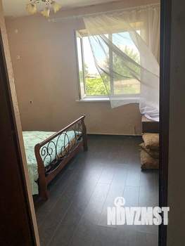 Дом 180м&sup2;, 2-этажный, участок 8 сот.  