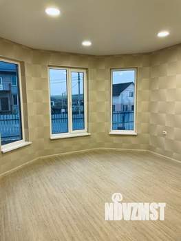 Дом 90м&sup2;, 2-этажный, участок 6 сот.  