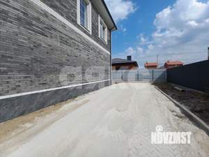 Дом 182м&sup2;, 2-этажный, участок 4 сот.  