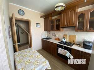 Дом 220м&sup2;, 2-этажный, участок 5 сот.  