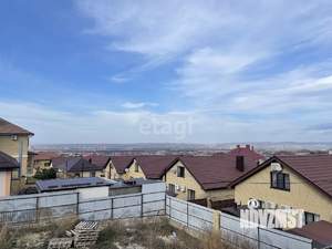 Дом 280м², 3-этажный, участок 4 сот.  