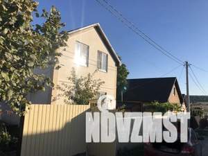 Дом 70м&sup2;, 2-этажный, участок 5 сот.  