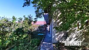 Дом 50м&sup2;, 1-этажный, участок 8 сот.  