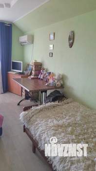 Дом 164м&sup2;, 2-этажный, участок 10 сот.  