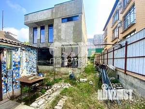 Таунхаус 300м², 2-этажный, участок 6 сот.  