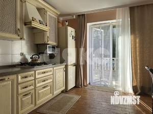 Дом 234м&sup2;, 2-этажный, участок 11 сот.  