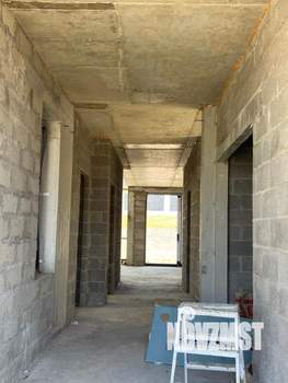 Дом 220м&sup2;, 2-этажный, участок 8 сот.  