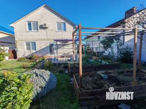 Дом 147м&sup2;, 2-этажный, участок 5 сот.  