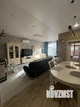 Дом 160м&sup2;, 2-этажный, участок 4 сот.  