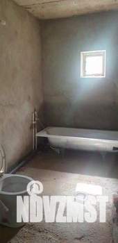 Дом 60м&sup2;, 2-этажный, участок 6 сот.  