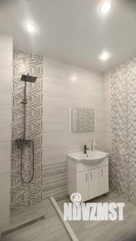 Дом 135м&sup2;, 2-этажный, участок 4 сот.  