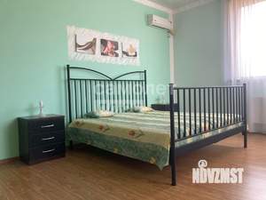 Дом 630м², 4-этажный, участок 16 сот.  
