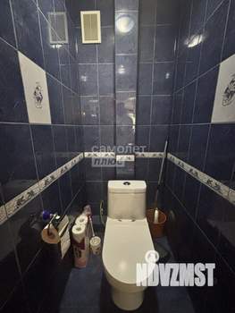 Дом 300м², 2-этажный, участок 10 сот.  