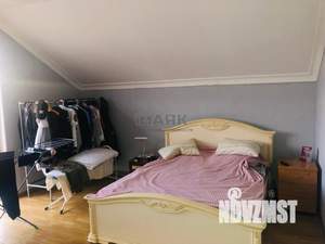 Дом 220м&sup2;, 2-этажный, участок 8 сот.  