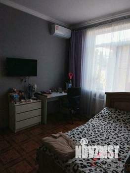 Дом 120м², 2-этажный, участок 3 сот.  