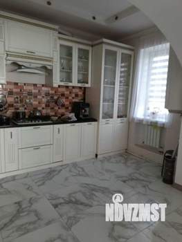 Дом 550м², 2-этажный, участок 8 сот.  
