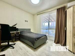 Дом 130м&sup2;, 2-этажный, участок 4 сот.  