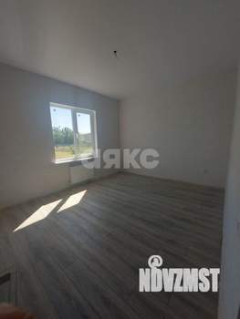 Дом 100м&sup2;, 1-этажный, участок 7 сот.  