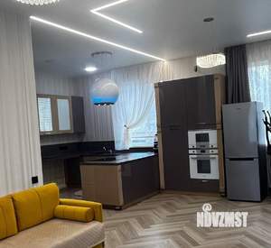 Дом 170м&sup2;, 2-этажный, участок 5 сот.  