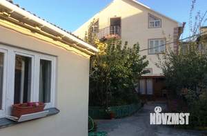 Дом 380м&sup2;, 3-этажный, участок 7 сот.  