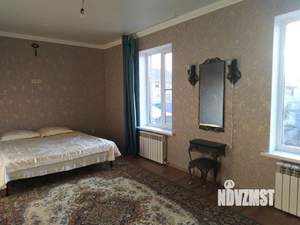 Дом 145м&sup2;, 2-этажный, участок 4 сот.  