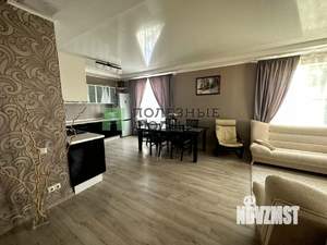 Дом 166м², 2-этажный, участок 8 сот.  