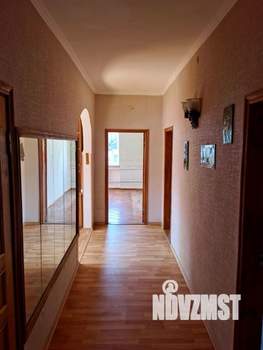 Дом 380м², 2-этажный, участок 3 сот.  