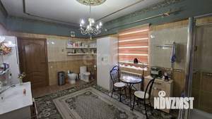 Дом 300м², 3-этажный, участок 7 сот.  