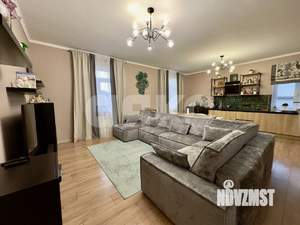 Дом 181м&sup2;, 2-этажный, участок 6 сот.  