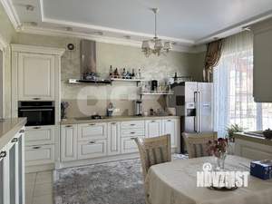 Дом 309м², 2-этажный, участок 10 сот.  