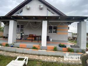 Дом 205м&sup2;, 2-этажный, участок 6 сот.  