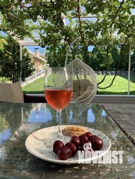 Дом 400м&sup2;, 2-этажный, участок 12 сот.  