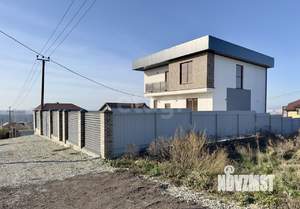 Дом 258м&sup2;, 3-этажный, участок 7 сот.  