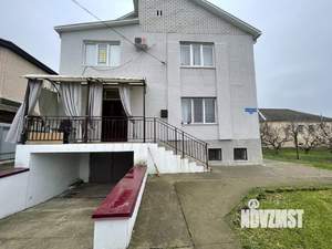 Дом 279м&sup2;, 2-этажный, участок 7 сот.  