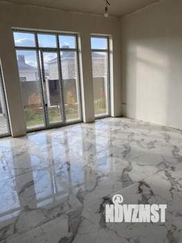 Дом 105м&sup2;, 2-этажный, участок 3 сот.  