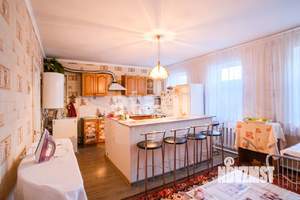 Дом 182м&sup2;, 3-этажный, участок 367 сот.  