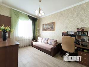 Дом 150м², 2-этажный, участок 3 сот.  