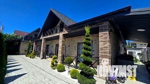 Коттедж 270м&sup2;, 2-этажный, участок 6 сот.  