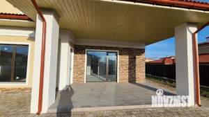 Дом 263м², 2-этажный, участок 10 сот.  