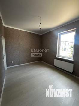 Дом 95м&sup2;, 1-этажный, участок 3 сот.  