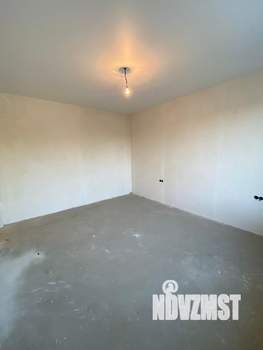 Дом 94м&sup2;, 2-этажный, участок 6 сот.  