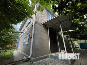 Дом 153м&sup2;, 2-этажный, участок 9 сот.  